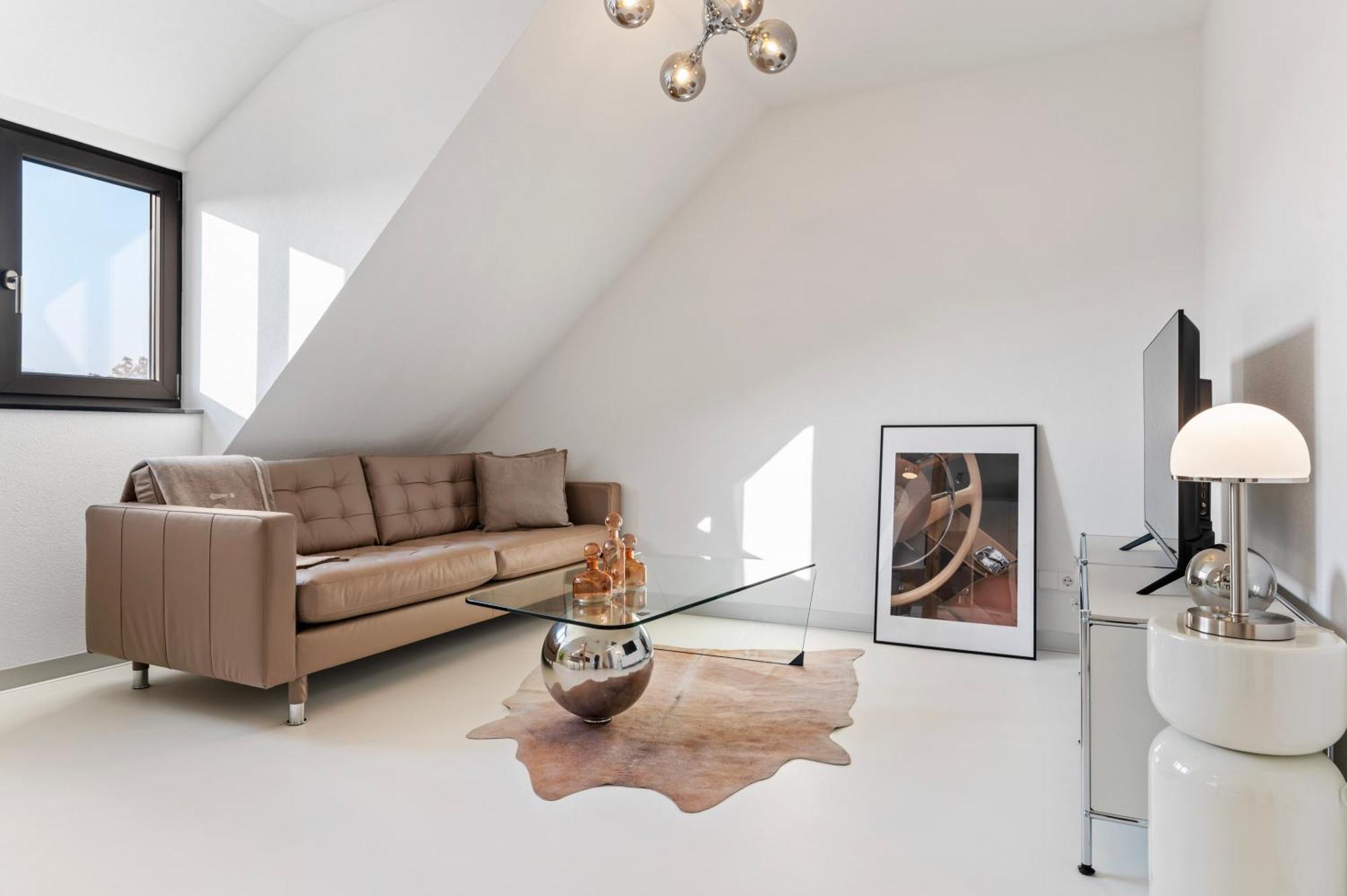 Stuttgart Lux Living - Stilvolles Wohnen Im Zentrum Стая снимка