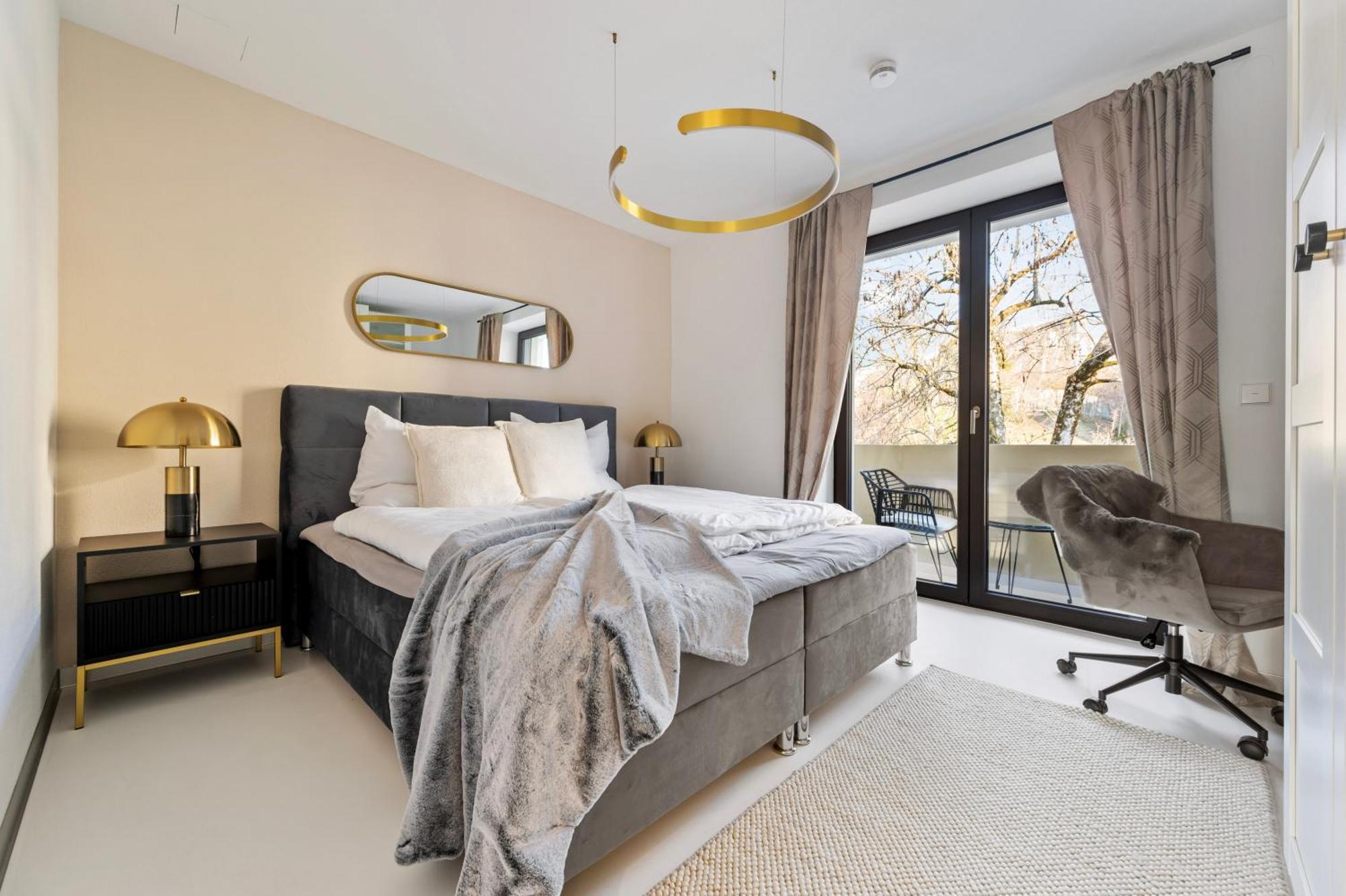 Stuttgart Lux Living - Stilvolles Wohnen Im Zentrum Екстериор снимка