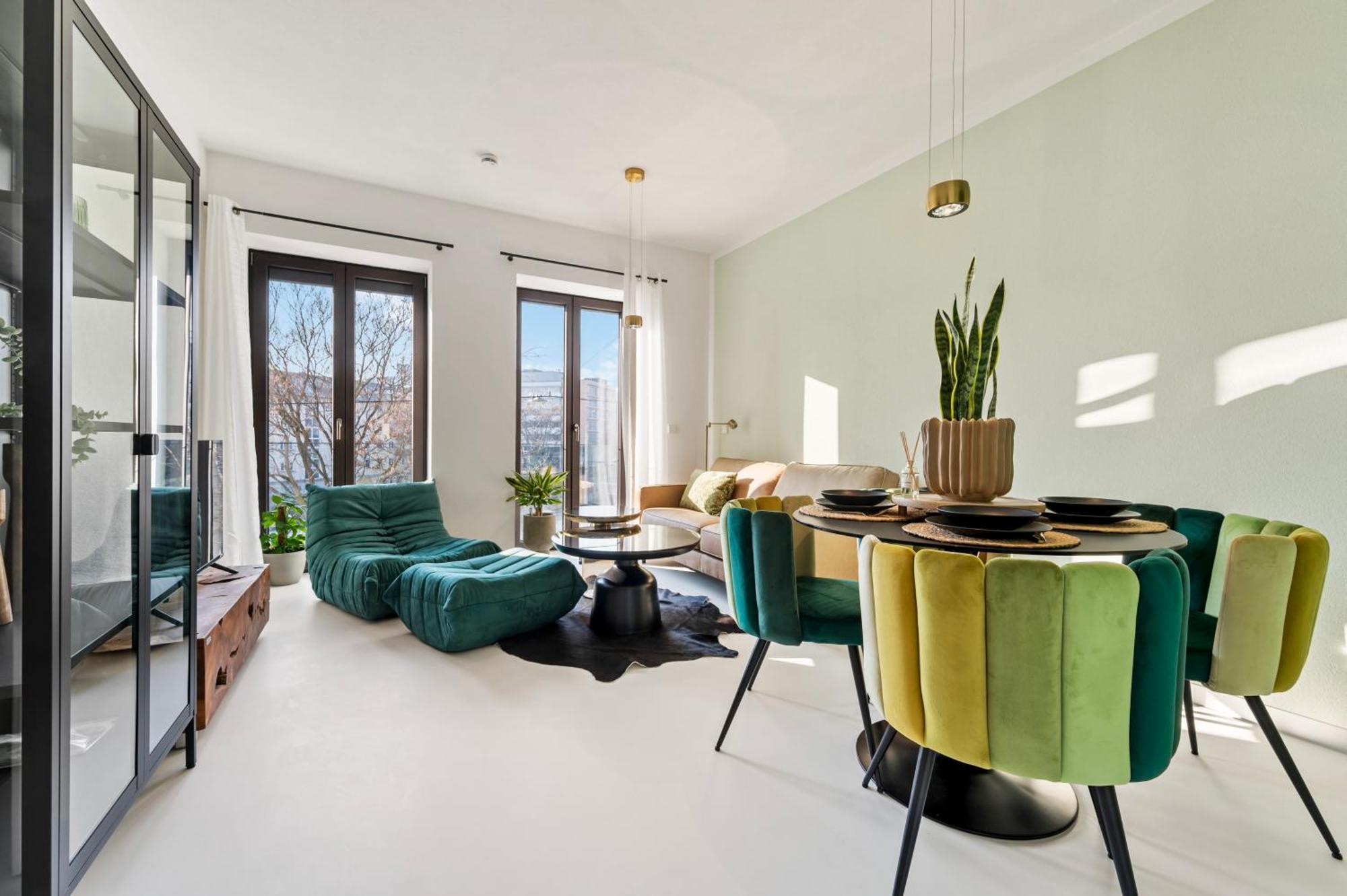 Stuttgart Lux Living - Stilvolles Wohnen Im Zentrum Екстериор снимка