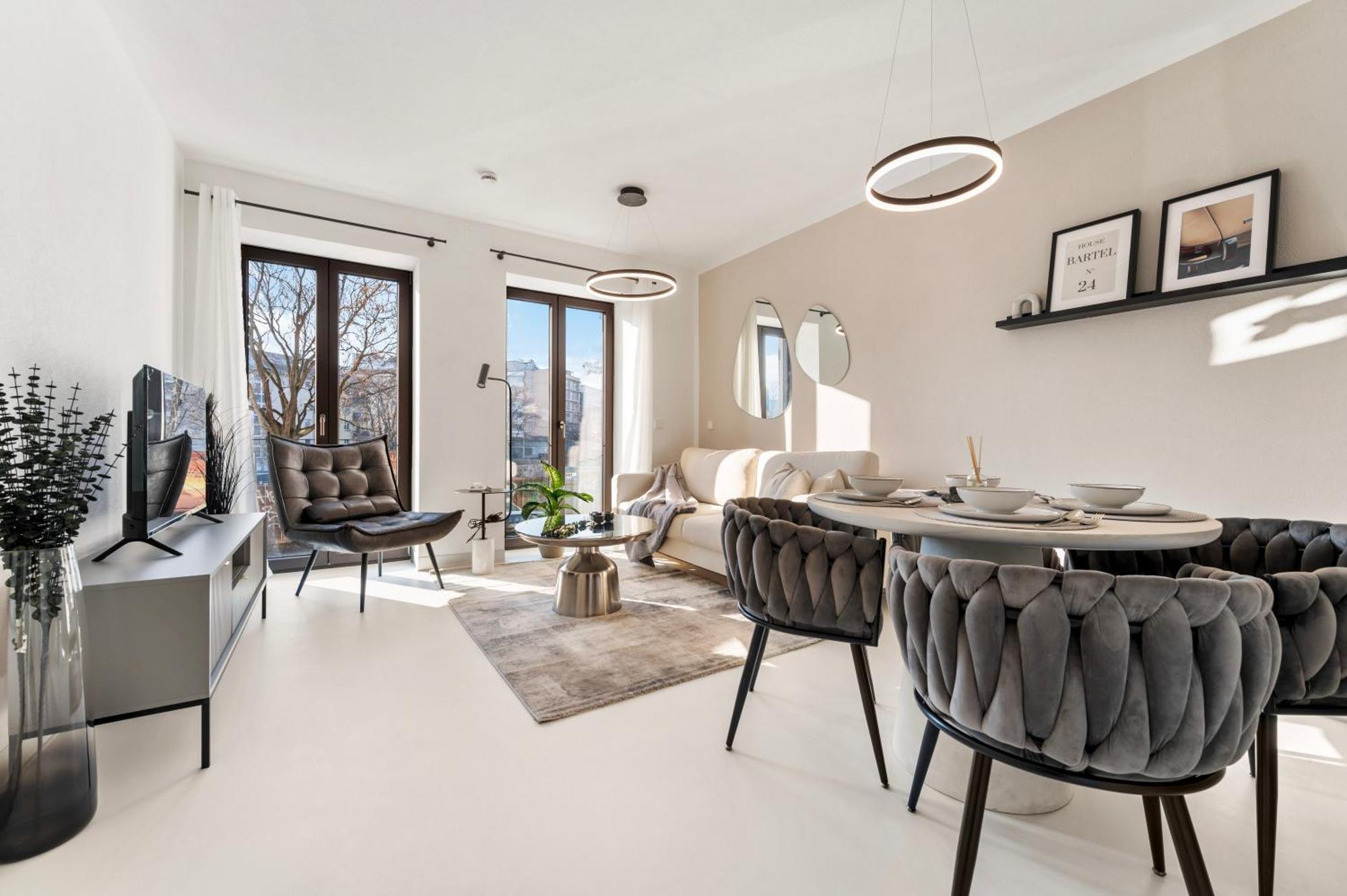 Stuttgart Lux Living - Stilvolles Wohnen Im Zentrum Екстериор снимка