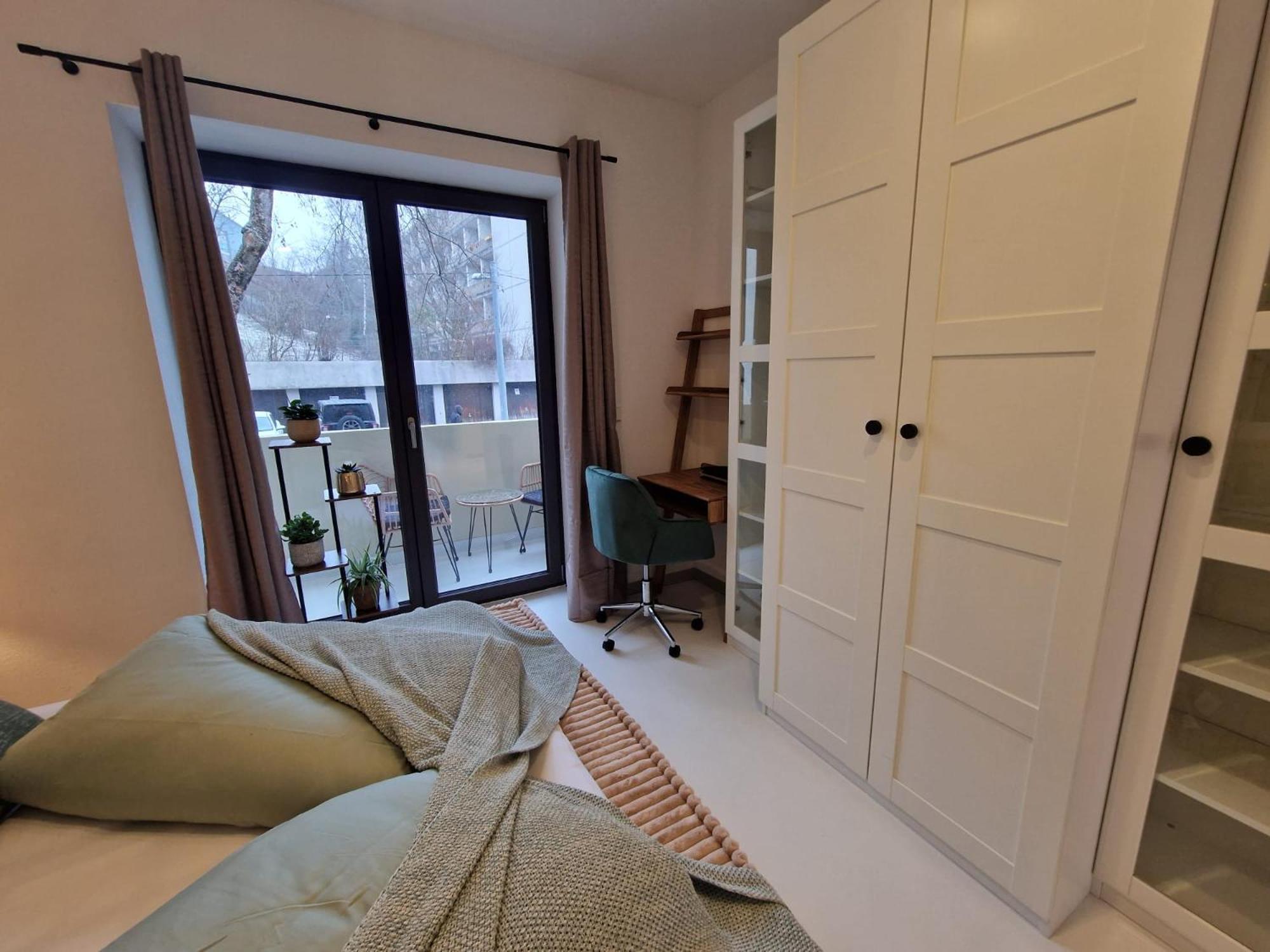 Stuttgart Lux Living - Stilvolles Wohnen Im Zentrum Стая снимка